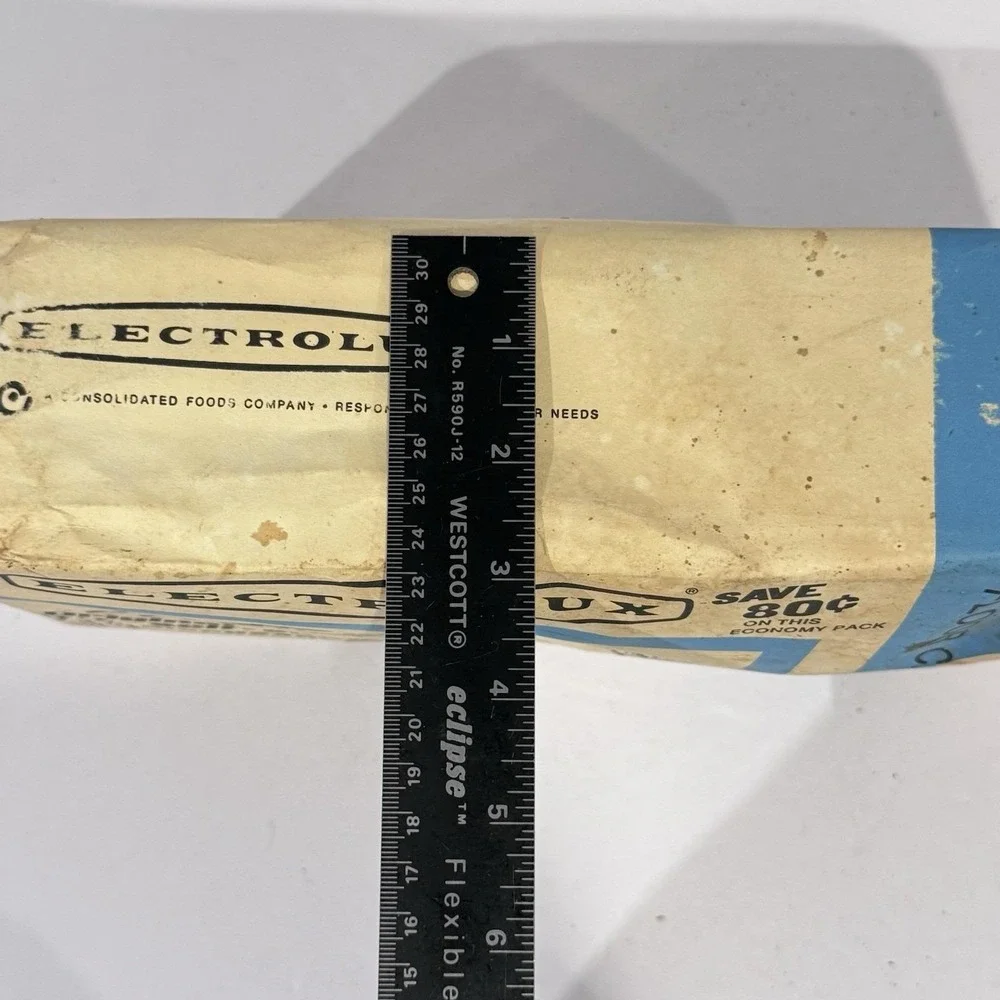 Electrolux 26 ct Original Self Sealing Disposable Vacuum Filter Bag Open Package